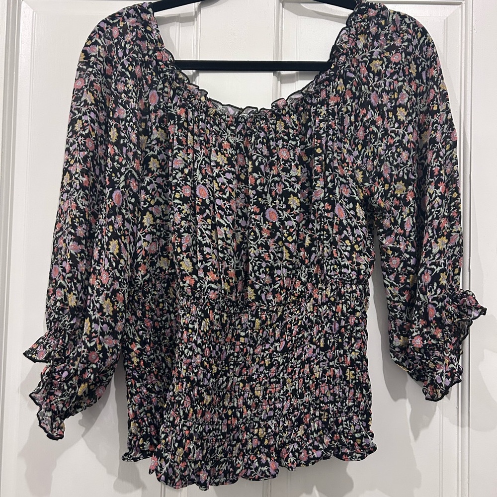 Anthropologie size large. Worn once.